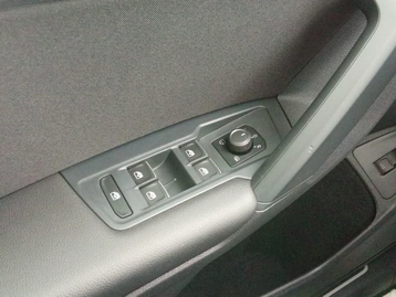 Image véhicule Volkswagen TIGUAN (48) Image véhicule Volkswagen TIGUAN (48)