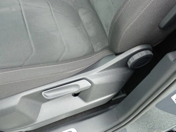 Image véhicule Volkswagen TIGUAN (29) Image véhicule Volkswagen TIGUAN (29)