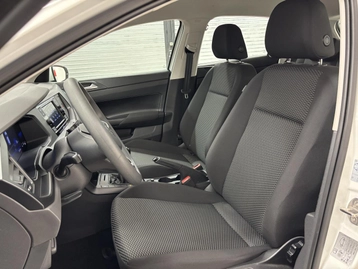 Image véhicule  Volkswagen POLO (9)
