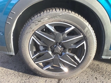 Image véhicule Peugeot 3008 (8) Image véhicule Peugeot 3008 (8)