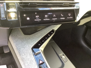 Image véhicule Peugeot 3008 (15) Image véhicule Peugeot 3008 (15)