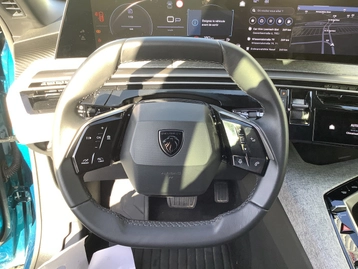 Image véhicule Peugeot 3008 (17) Image véhicule Peugeot 3008 (17)