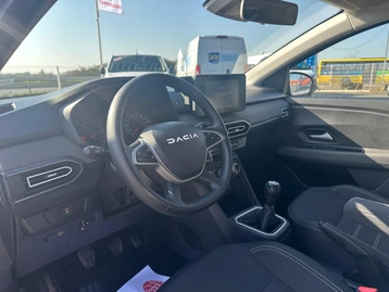 Image véhicule  Dacia SANDERO (22)