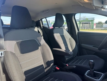 Image véhicule  Dacia SANDERO (16)
