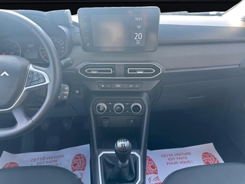 Image véhicule  Dacia SANDERO (10)