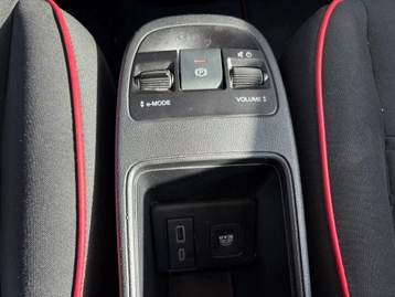 Image véhicule  Fiat 500e BERLINE MY22 SERIE 1 STEP 2 (12)