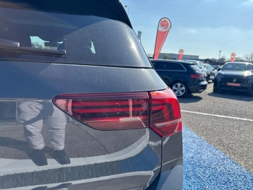 Image véhicule  Volkswagen GOLF (17)