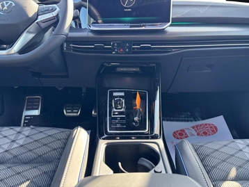 Image véhicule  Volkswagen GOLF (35)