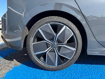 Image véhicule  Volkswagen GOLF (8)