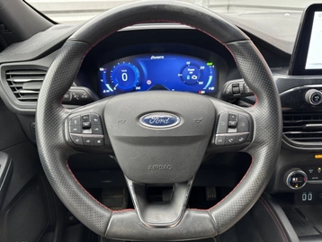 Image véhicule  Ford KUGA (10)