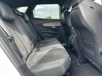 Image véhicule  Peugeot 3008 (17)