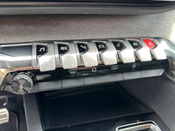 Image véhicule  Peugeot 3008 (24)