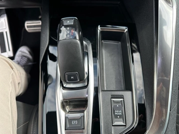 Image véhicule  Peugeot 3008 (23)