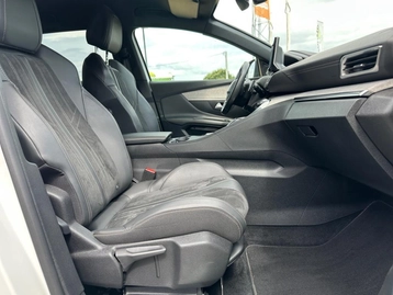 Image véhicule  Peugeot 3008 (16)