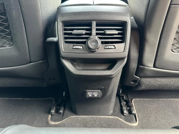 Image véhicule  Peugeot 3008 (18)