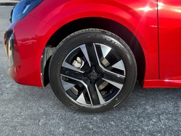 Image véhicule  Peugeot 208 (13)