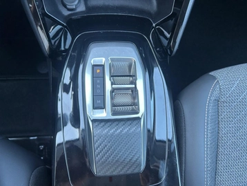 Image véhicule  Peugeot 208 (30)