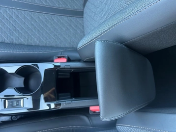 Image véhicule  Peugeot 208 (32)