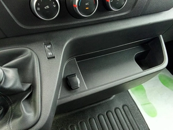 Image véhicule Renault MASTER (14) Image véhicule Renault MASTER (14)