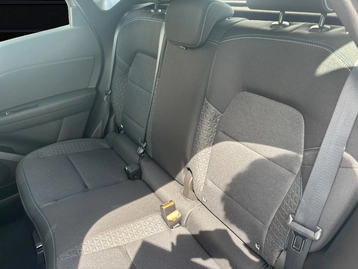 Image véhicule  Renault CAPTUR (16)