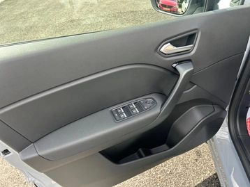 Image véhicule  Renault CAPTUR (17)