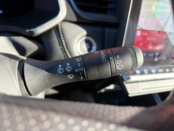 Image véhicule  Renault SYMBIOZ (23)