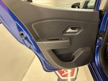 Image véhicule  Dacia SANDERO (18)