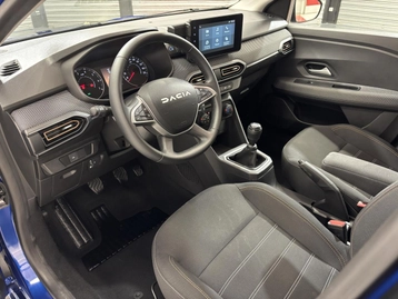 Image véhicule  Dacia SANDERO (10)