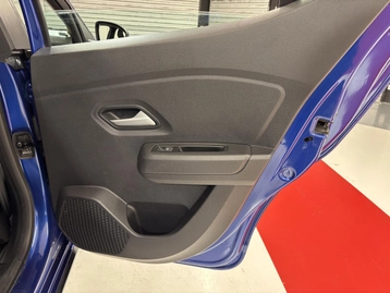 Image véhicule  Dacia SANDERO (25)