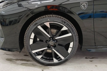 Image véhicule  Peugeot Nouvelle 308 (14)
