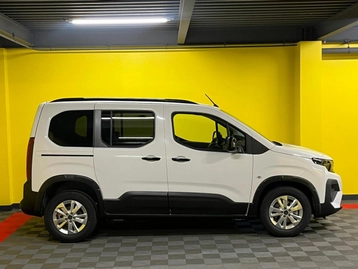 Image véhicule Peugeot RIFTER (2) Image véhicule Peugeot RIFTER (2)