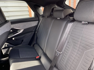 Image véhicule  Peugeot 3008 (3) (4)