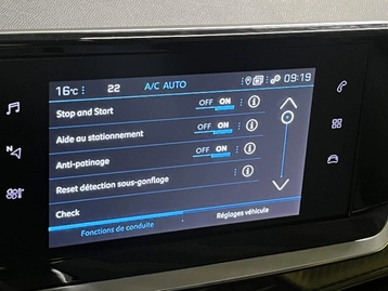 Image véhicule  Peugeot 2008 (24)