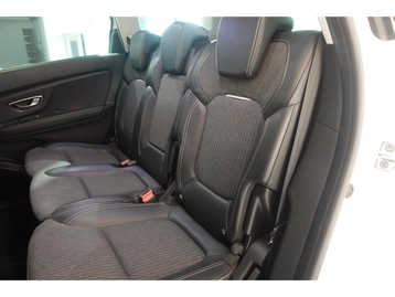 Image véhicule  Renault SCENIC (19)
