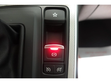 Image véhicule  Renault SCENIC (36)