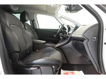 Image véhicule  Renault SCENIC (11)