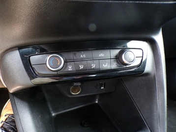 Image véhicule  Opel CORSA (16)