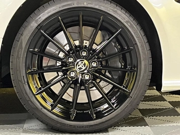 Image véhicule  Toyota YARIS (44)