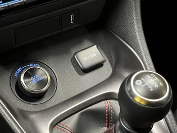 Image véhicule  Toyota YARIS (17)