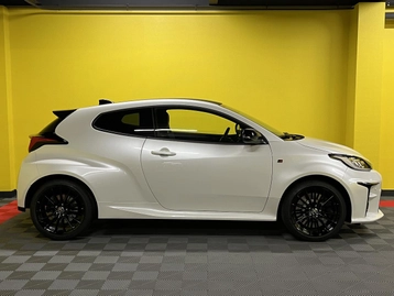Image véhicule  Toyota YARIS (46)