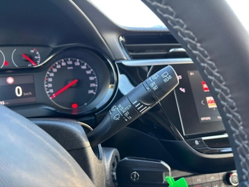 Image véhicule  Opel CORSA (34)