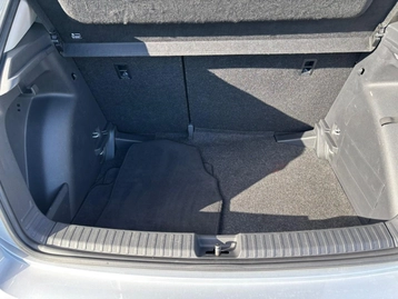 Image véhicule  Skoda FABIA (18)