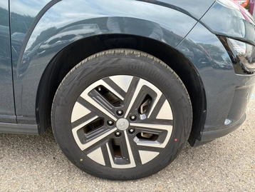 Image véhicule  Hyundai KONA (9)