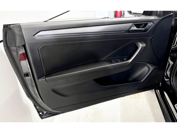 Image véhicule  Volkswagen T-ROC (7)