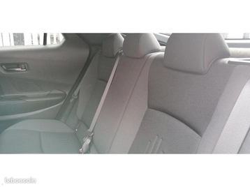 Image véhicule  Toyota C-HR (13)