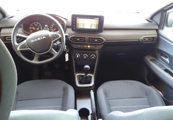 Image véhicule  Dacia SANDERO (4)