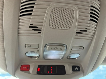 Image véhicule  Citroën C5 AIRCROSS (27)