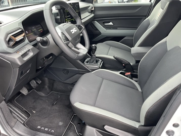 Image véhicule  Dacia DUSTER (11)