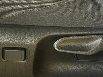 Image véhicule  Toyota C-HR (13)