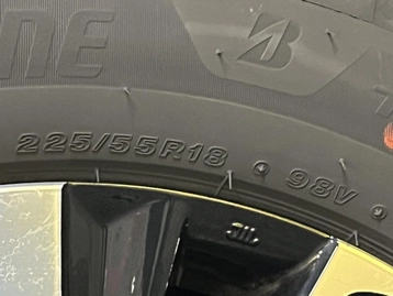 Image véhicule  Toyota C-HR (39)